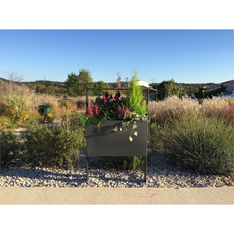 ENSEMBLE BARRIERE JARDINIERE SKY 200
