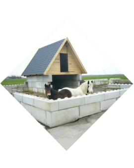 BLOC BETON EMPILABLE L. 600MM