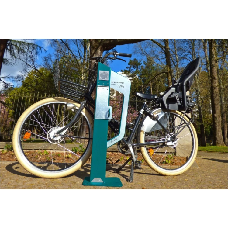 BORNE DE RECHARGE ET DE SECURISATION VAE - E-PARK