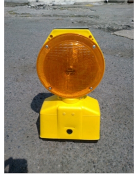 LAMPE DE CHANTIER DOUBLE FACE A PILES - A POSER