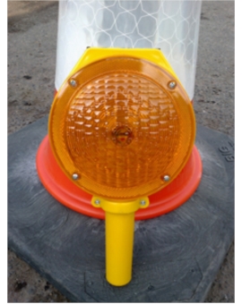 LAMPE DE CHANTIER SOLAIRE POUR CONE